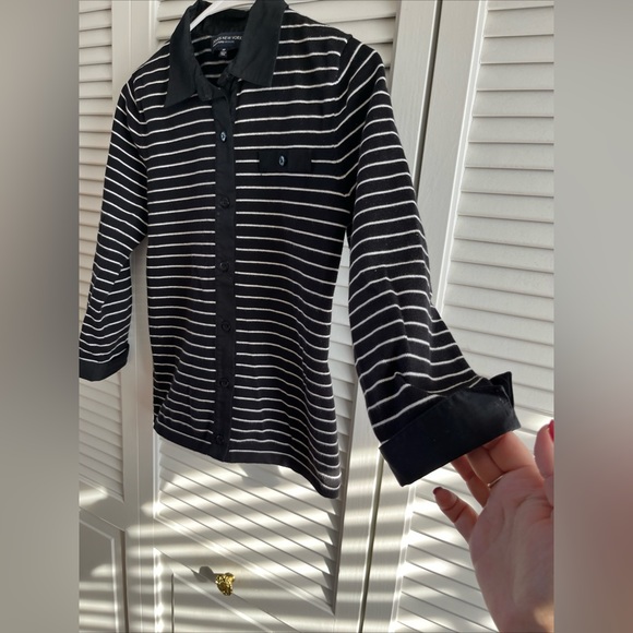 Jones New York Women's Black White Striped Button Up Knit Sweater Size Petite PP - Picture 6 of 11